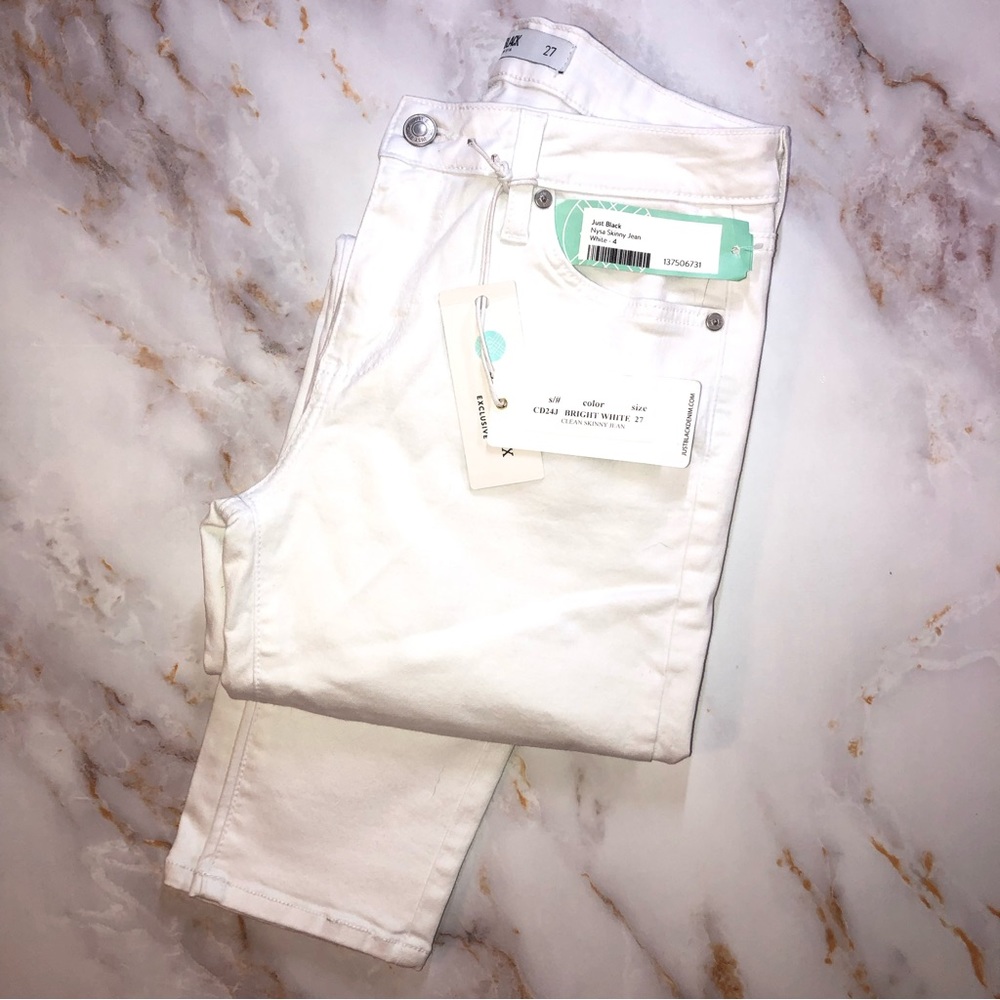 Just black white skinny jeans NWT